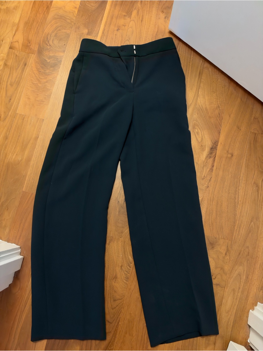 Aritzia limitless pants in Navy
